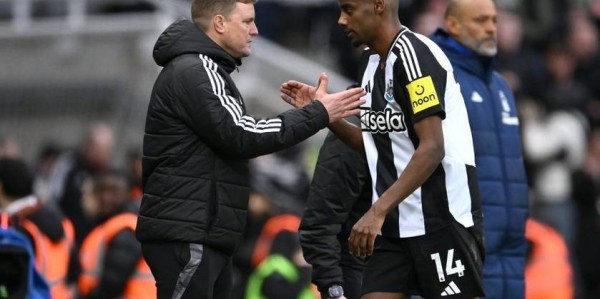 纽卡斯尔主帅亲证：伊萨克无缘亚洲行，转会悬疑未解