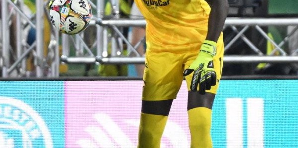 曼城2600万镑签下多纳鲁马：门将市场的新风向标