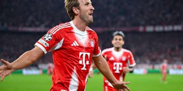 拜仁3比1轻取切尔西 凯恩双响
        
    拜仁3比1轻取切尔西 凯恩双响