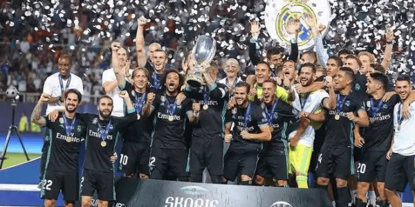 欧冠开云淘汰赛气质渐浓，经验与心态决定球队走向