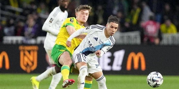 2-1，21岁意大利悍将一剑封喉，率队掀翻法甲8冠王，迎来两连胜