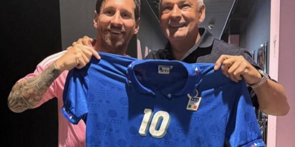 38岁巨星离开洛杉矶，将加盟法甲球队