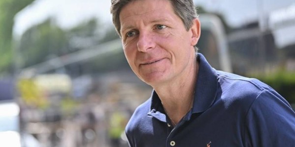 关键时刻，利物浦阿森纳“挖”走强援，曼联更难进欧冠